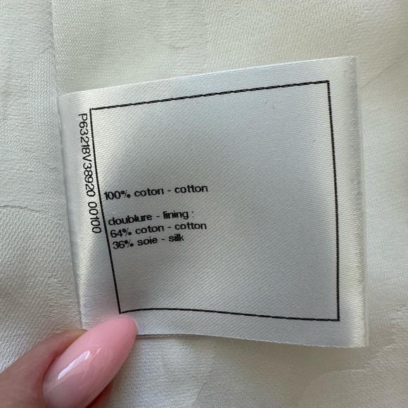 NWT!!! CHANEL women tunic top size 42 FR or 8 US Authentic Retail 3750$ - Picture 15 of 16